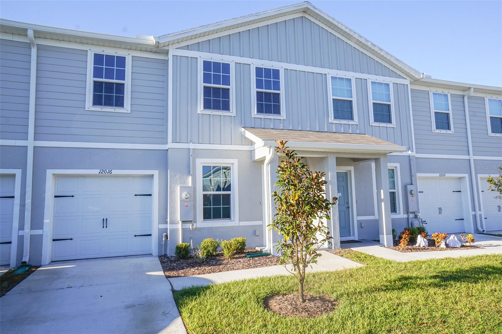 BEAR CRK TWNHMS - Residential