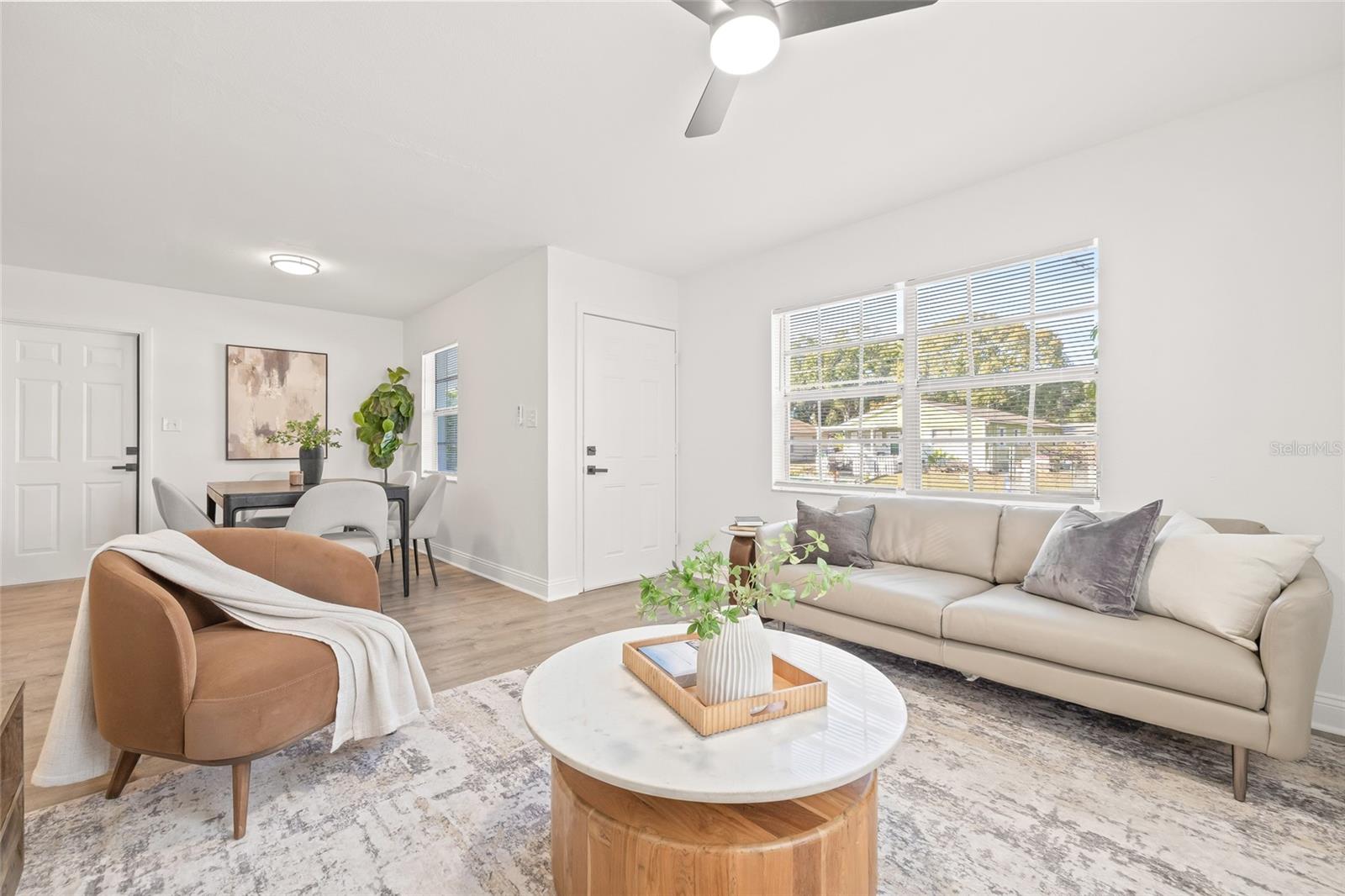 1908 W CHESTNUT STREET