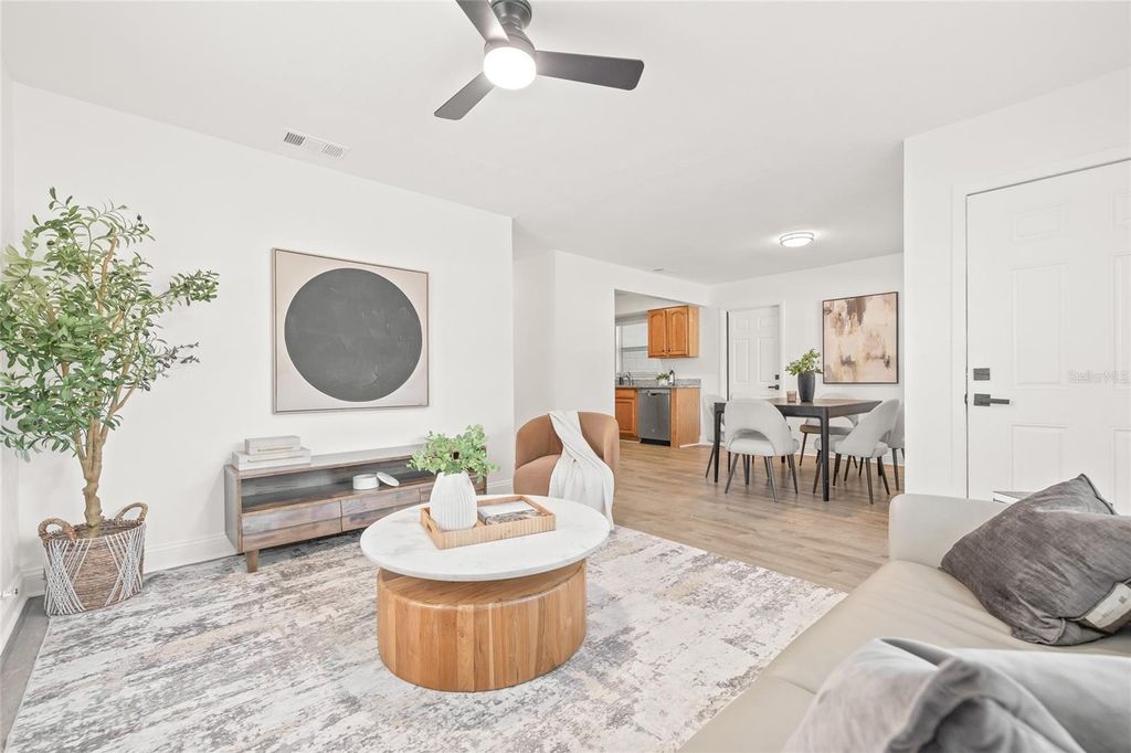 Photo of 1908 W Chestnut Street, Tampa, FL 33607 (MLS # TB8448540)