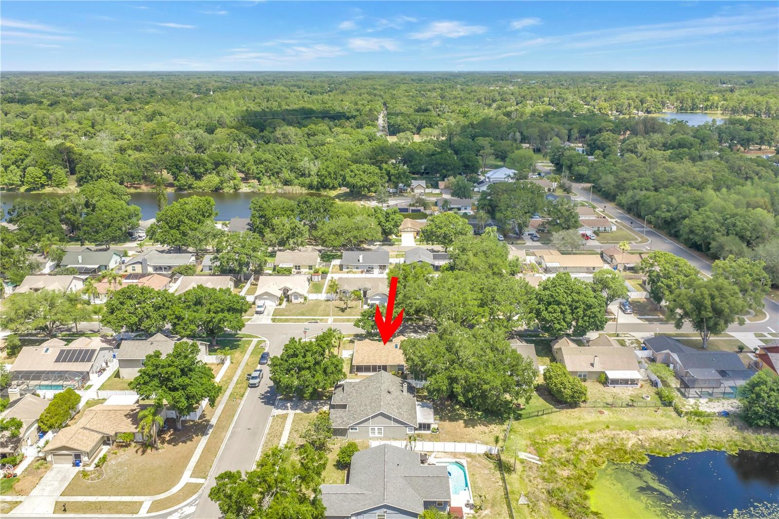 MANDARIN LAKES - Residential