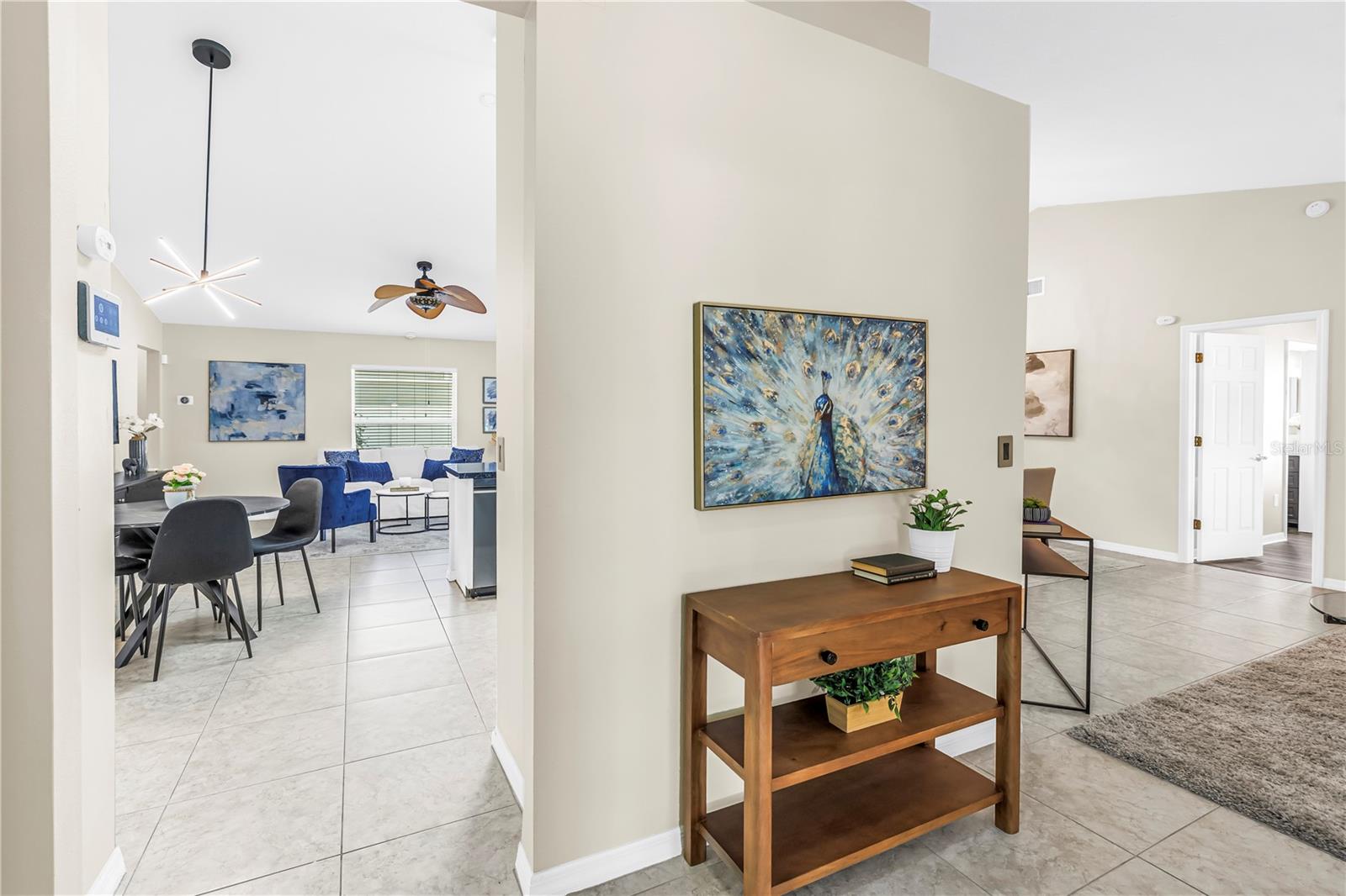 MANDARIN LAKES - Residential