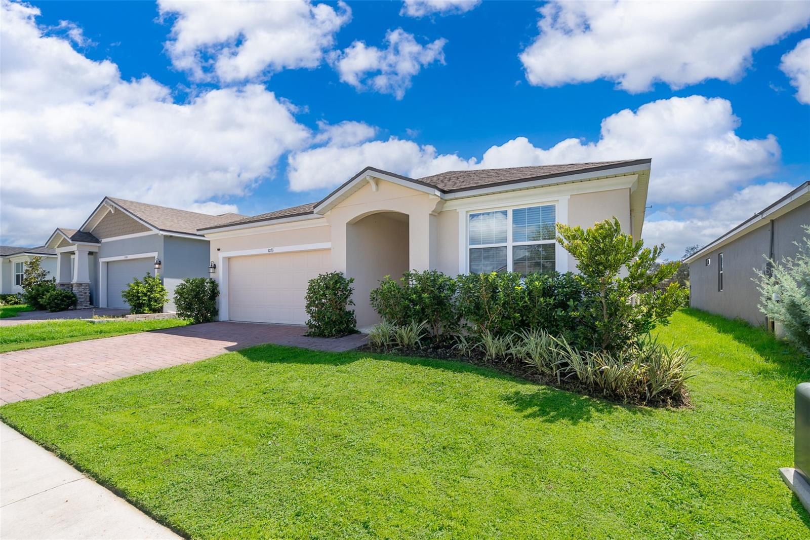 1073 TURQUOISE WAVES COVE