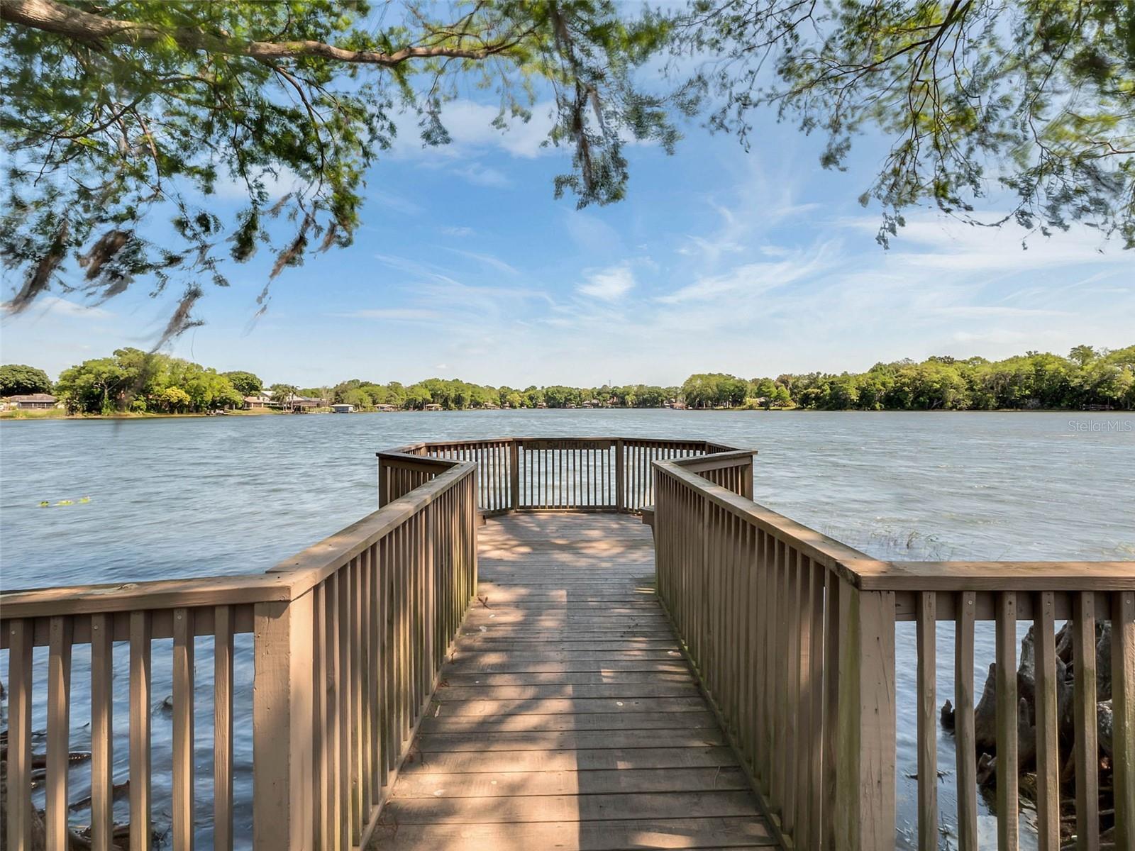 COUNTRY LANE - Residential