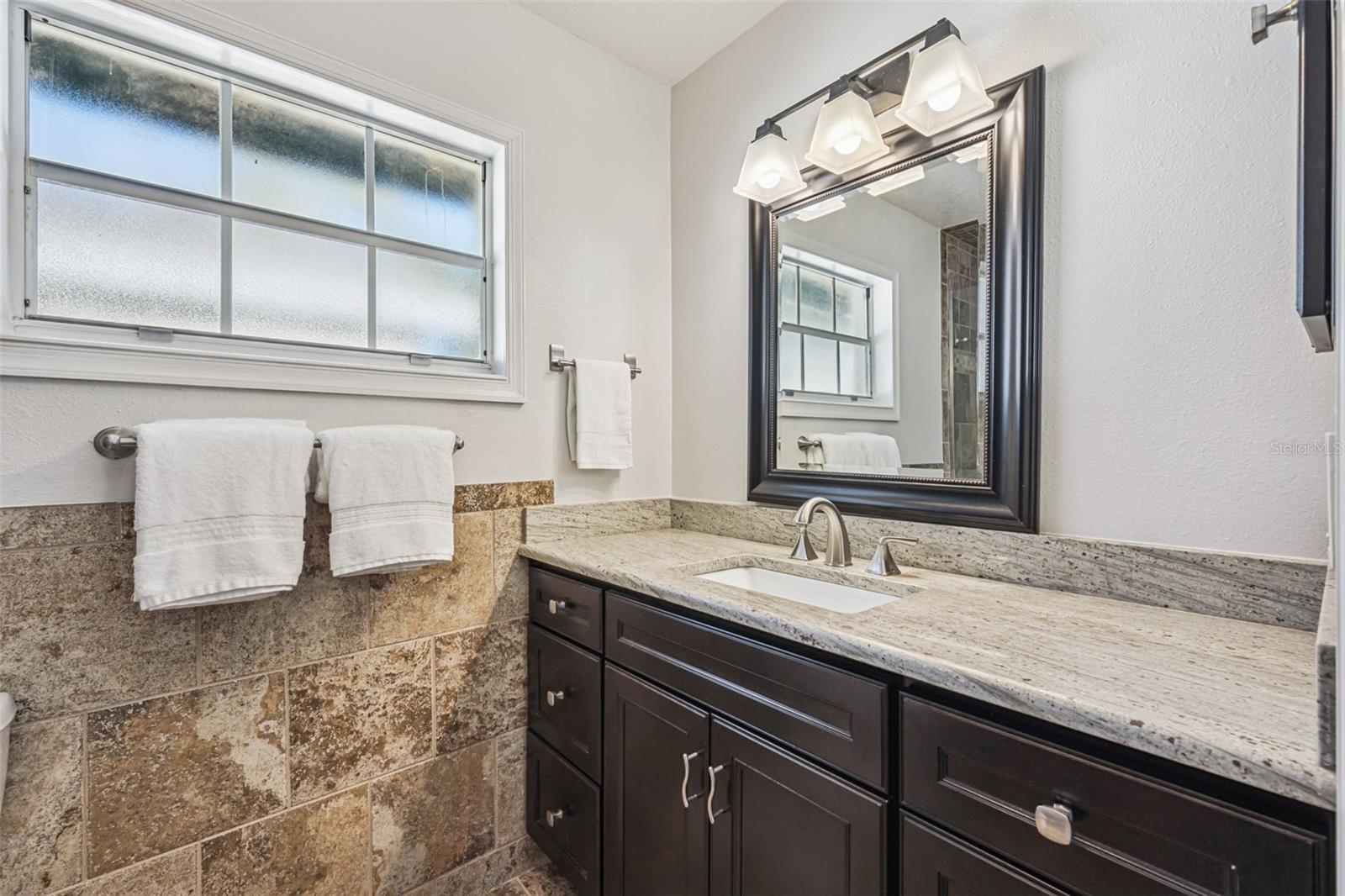 COUNTRY LANE - Residential