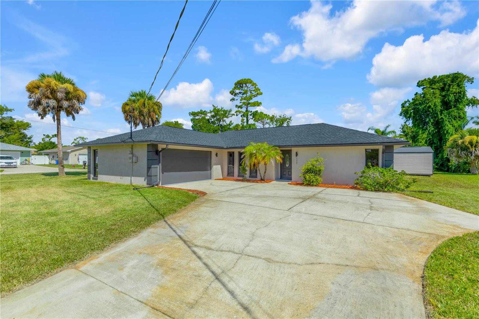 117 POINCIANA ROAD