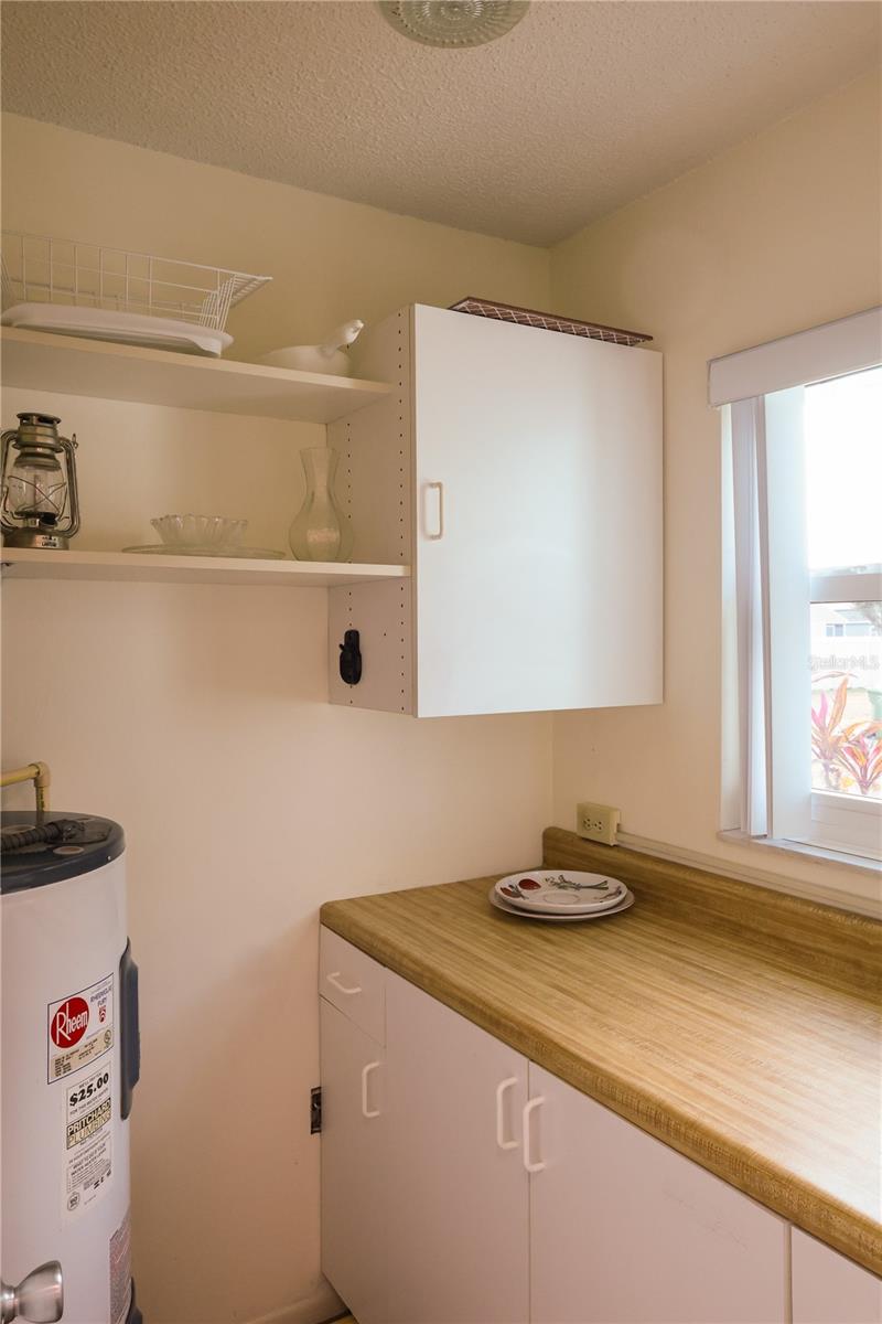 CORTEZ VILLAS CONDO 6 PH B - Residential