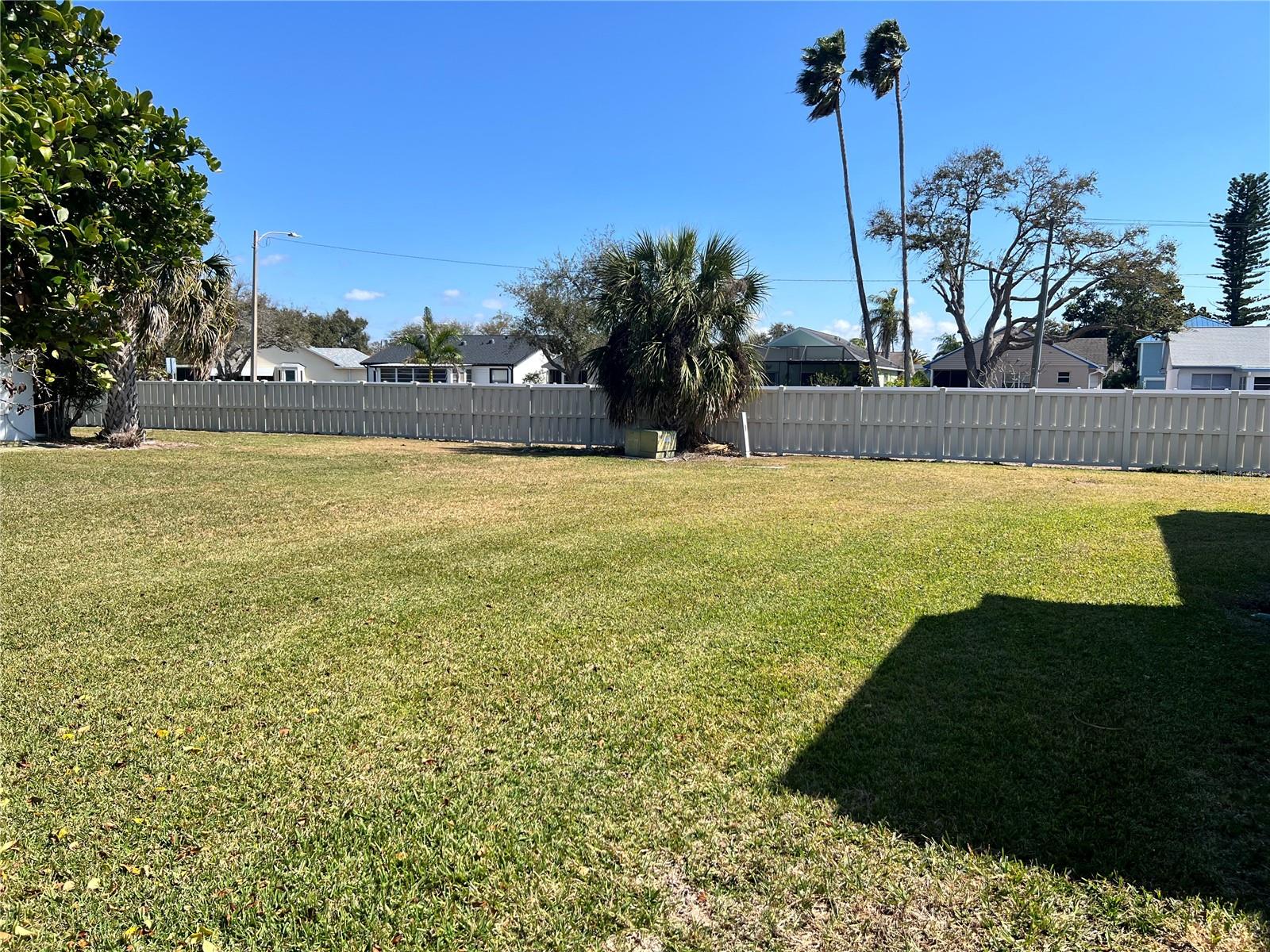 CORTEZ VILLAS CONDO 6 PH B - Residential