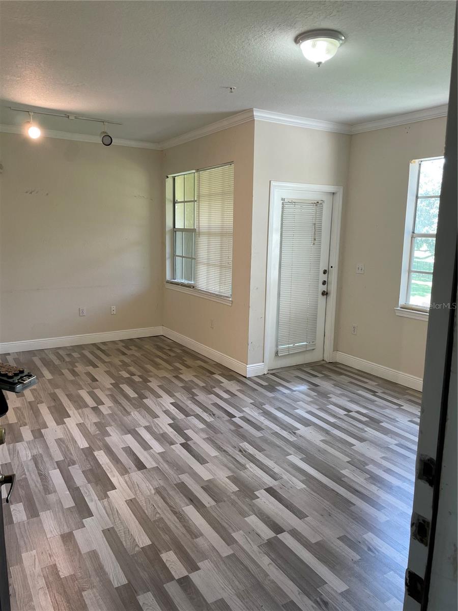 MADISON/METROWEST - Residential Lease