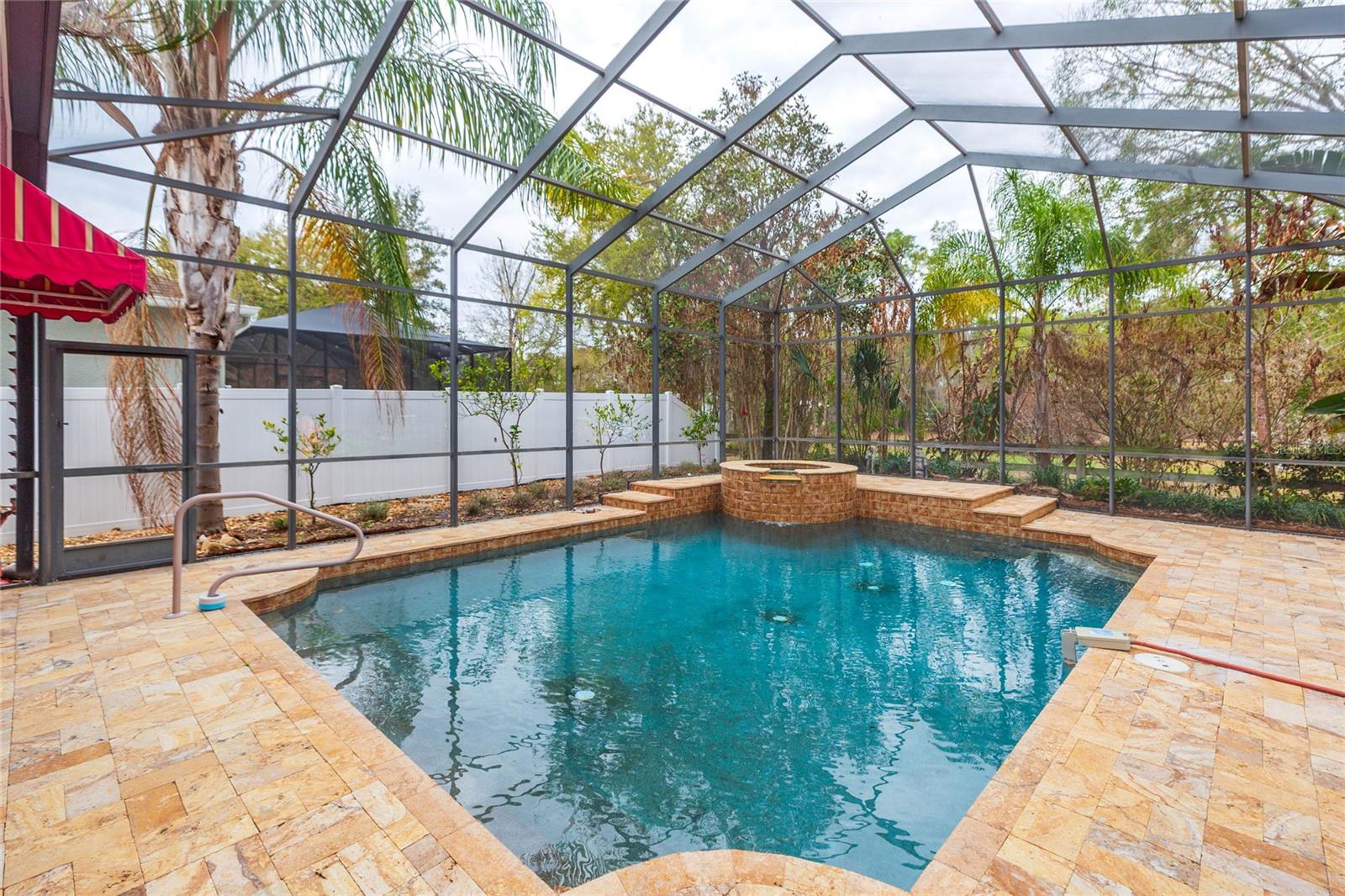 LAKE TALIA PH 01 - Residential