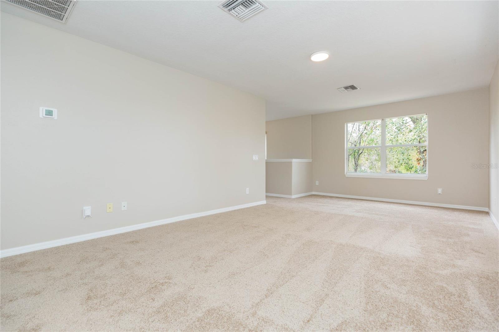 LAKE TALIA PH 01 - Residential