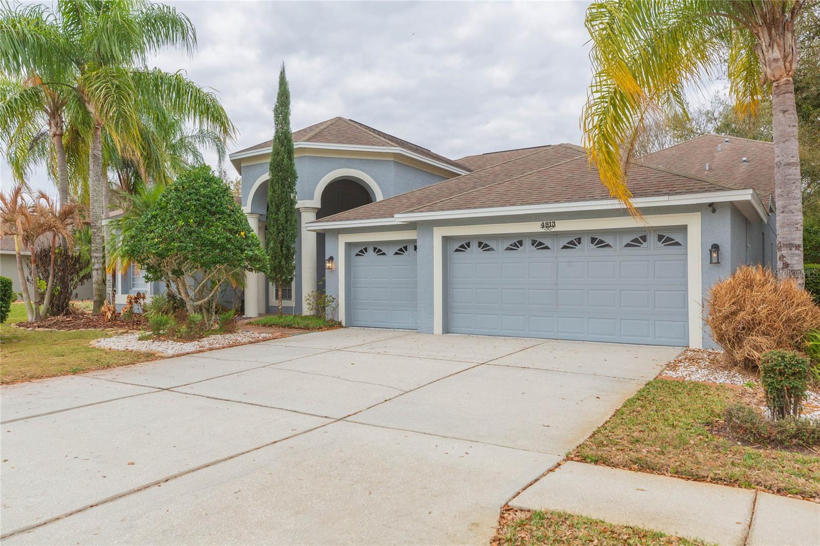 LAKE TALIA PH 01 - Residential