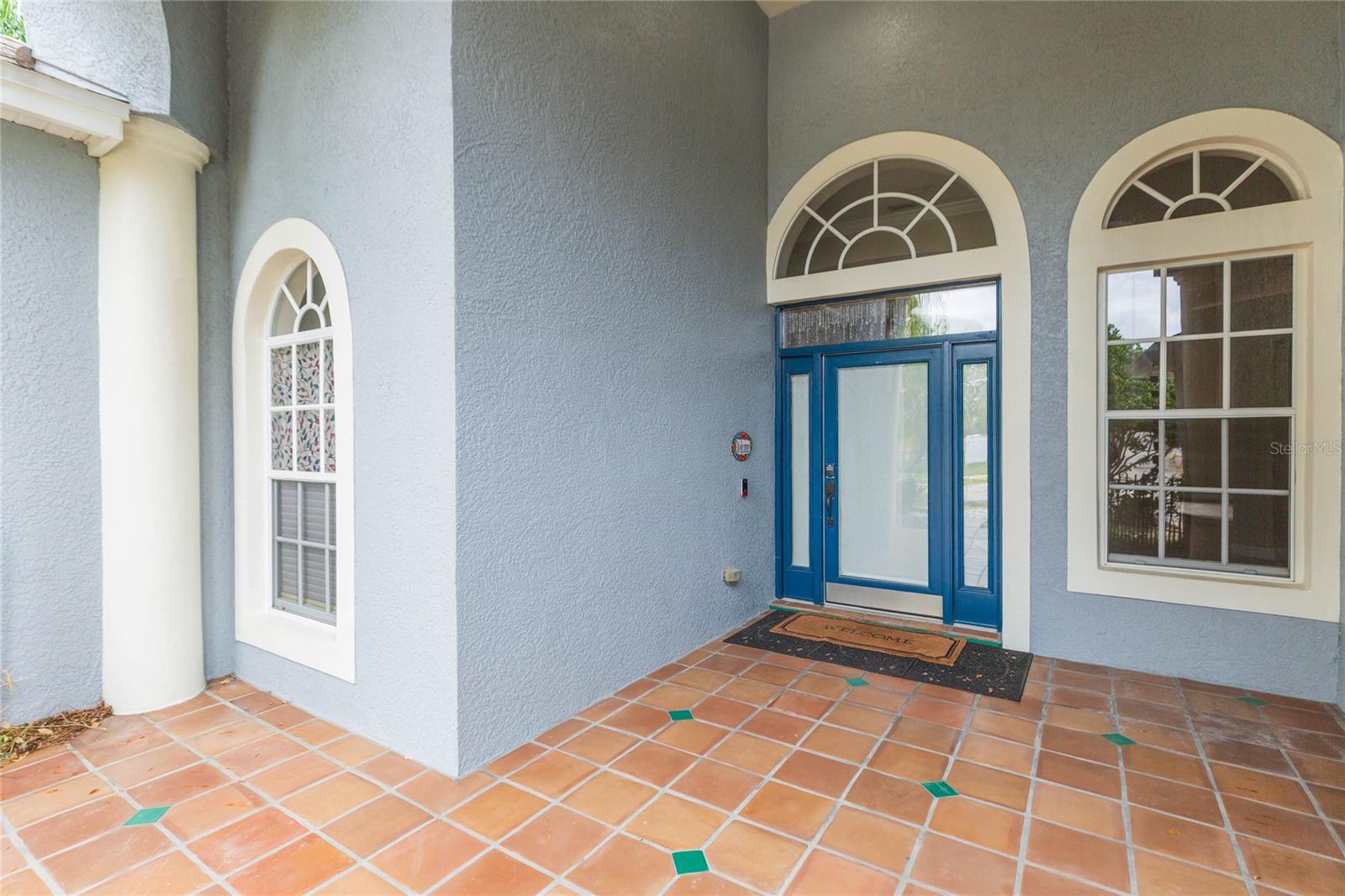 LAKE TALIA PH 01 - Residential