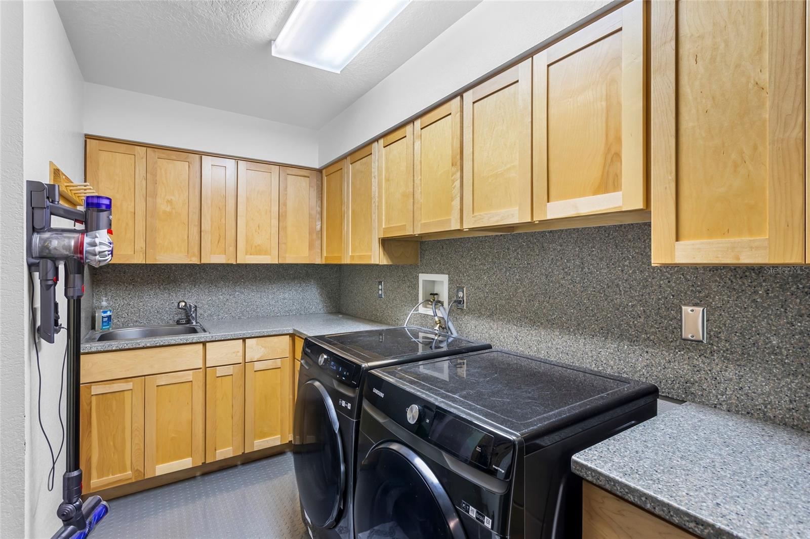 SPRINGS THE DEERWOOD ESTATES - Residential