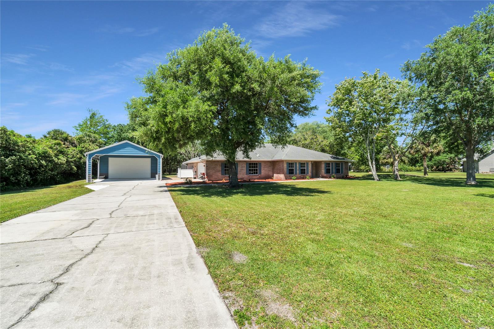 Quiet Place In Country Unit 01-04 - Residential