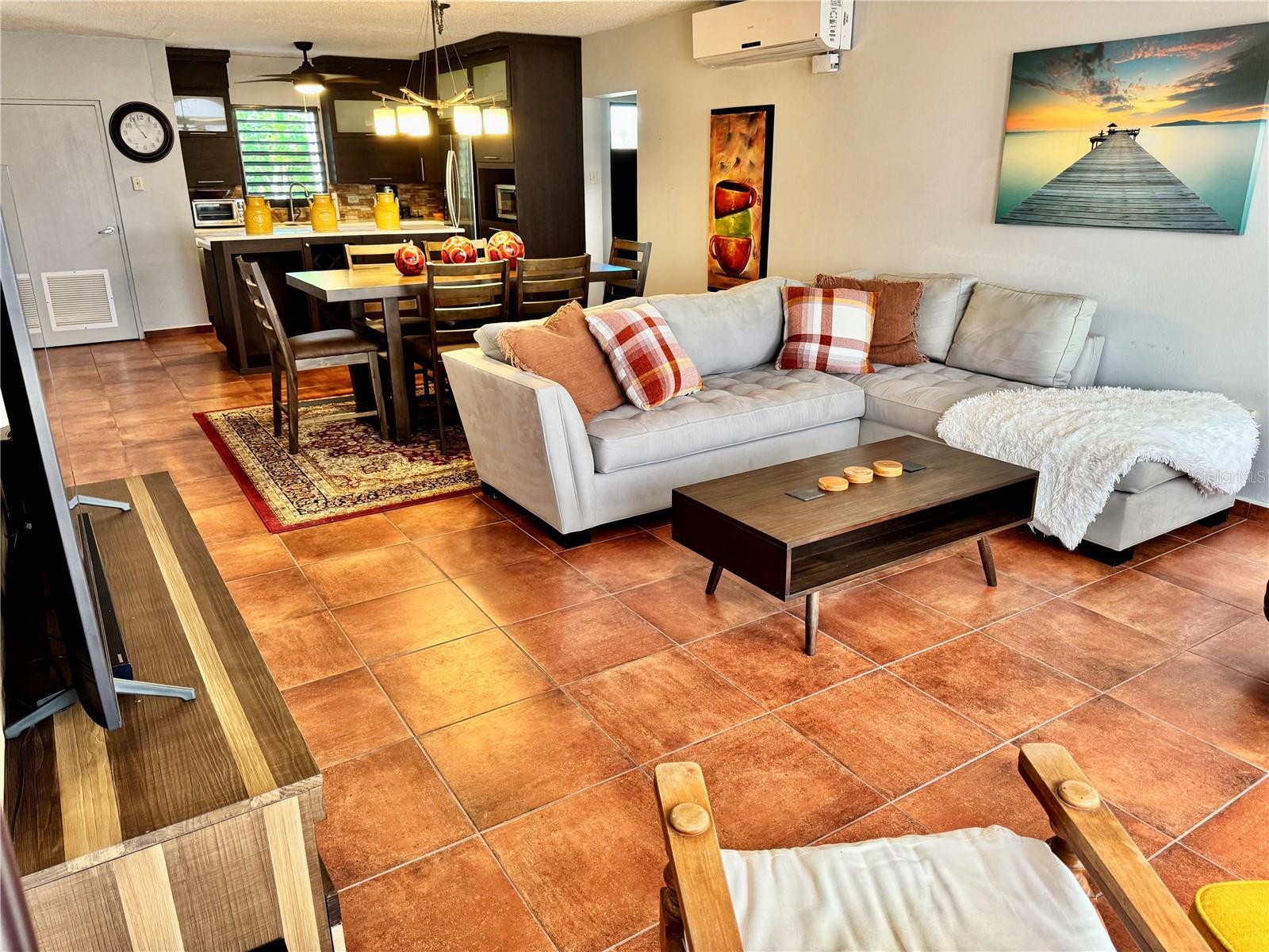 MONTESOL TENNIS VILLAGE II - Residential Lease