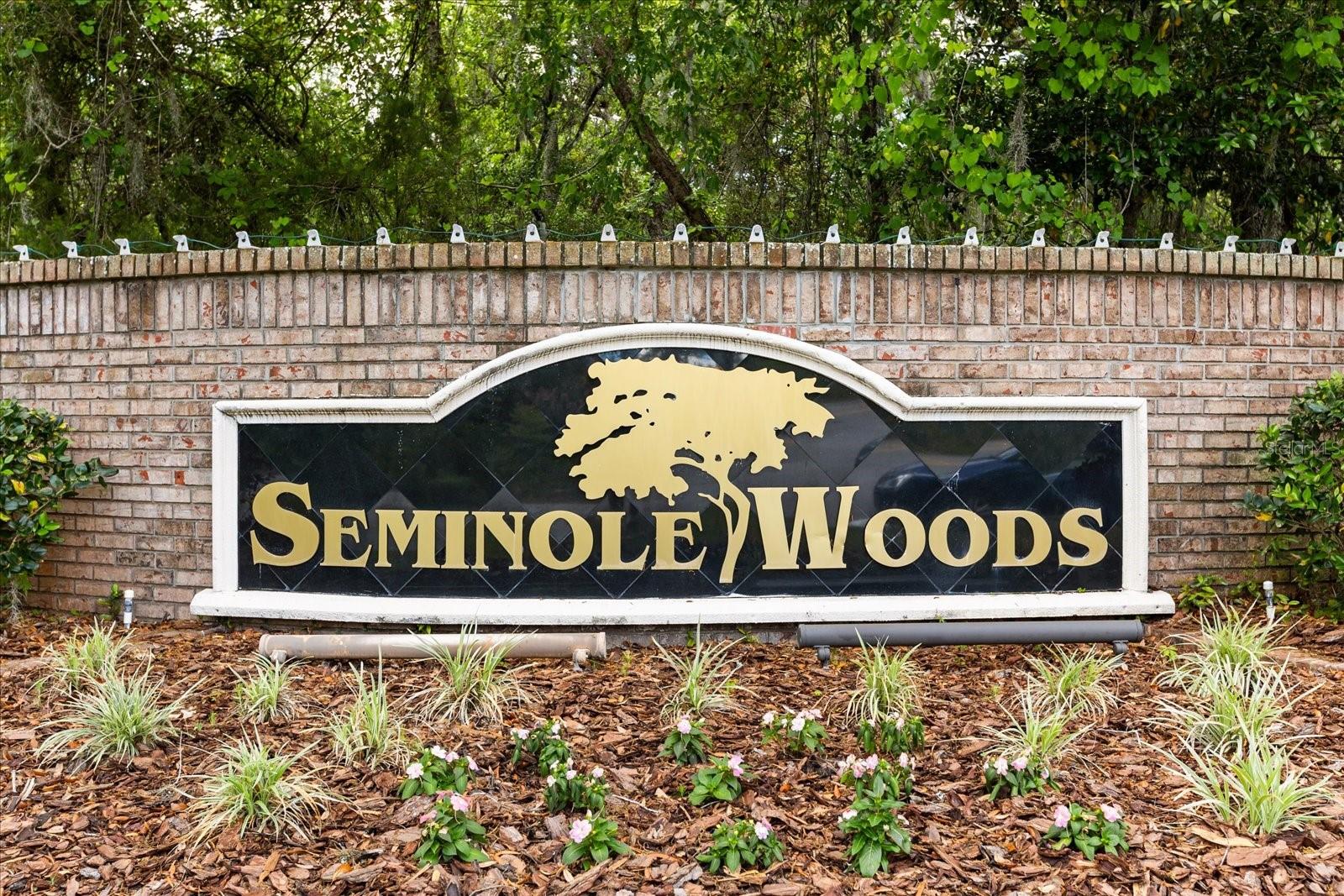 SEMINOLE WOODS 5 AC DEV - Residential