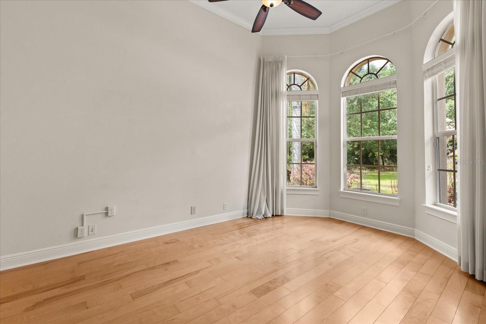 SEMINOLE WOODS 5 AC DEV - Residential