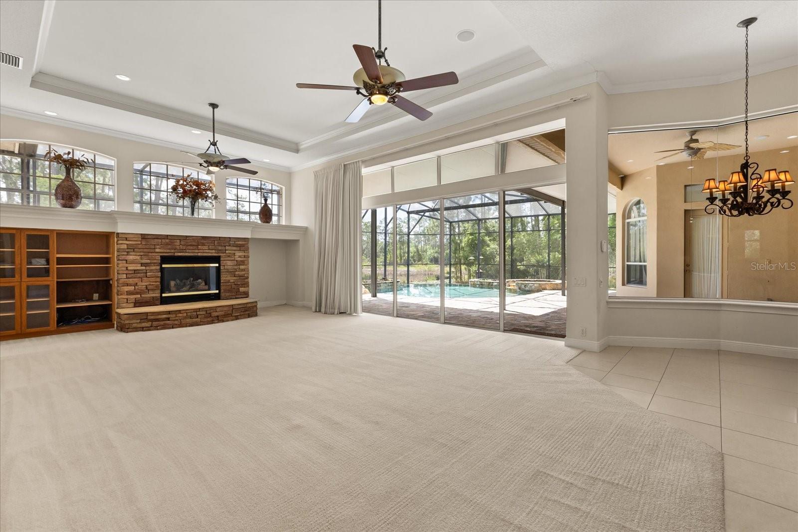 SEMINOLE WOODS 5 AC DEV - Residential