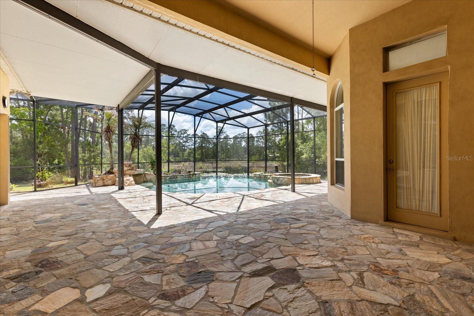 SEMINOLE WOODS 5 AC DEV - Residential