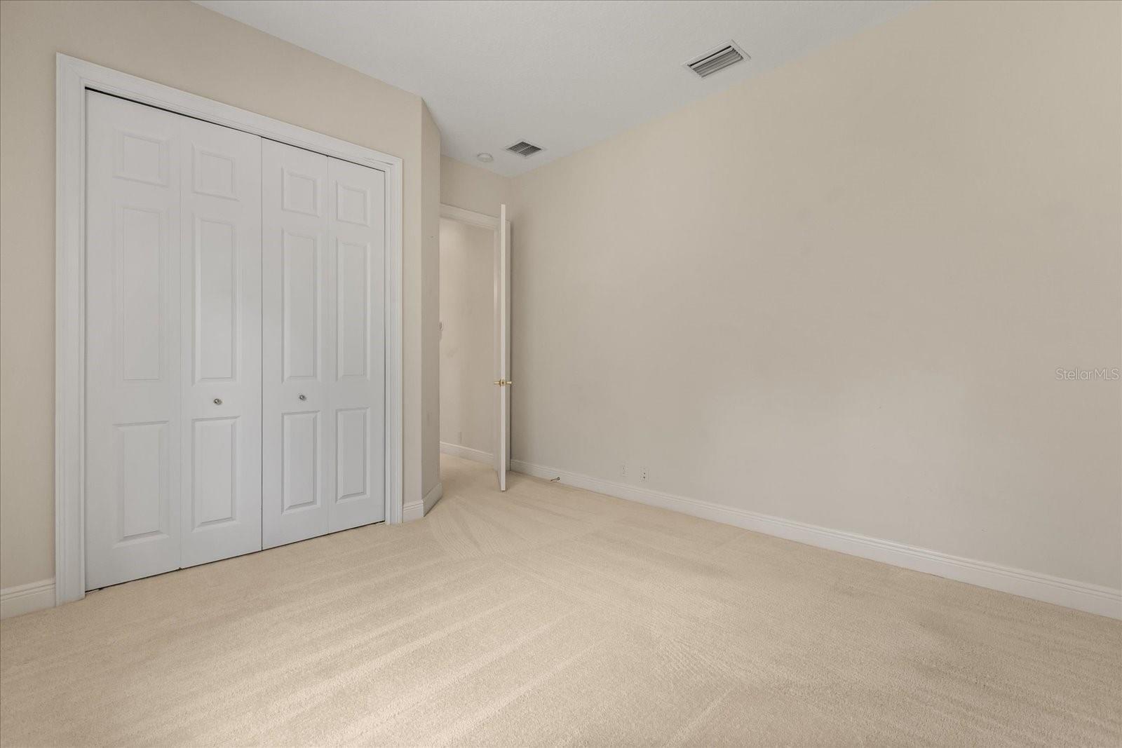 SEMINOLE WOODS 5 AC DEV - Residential