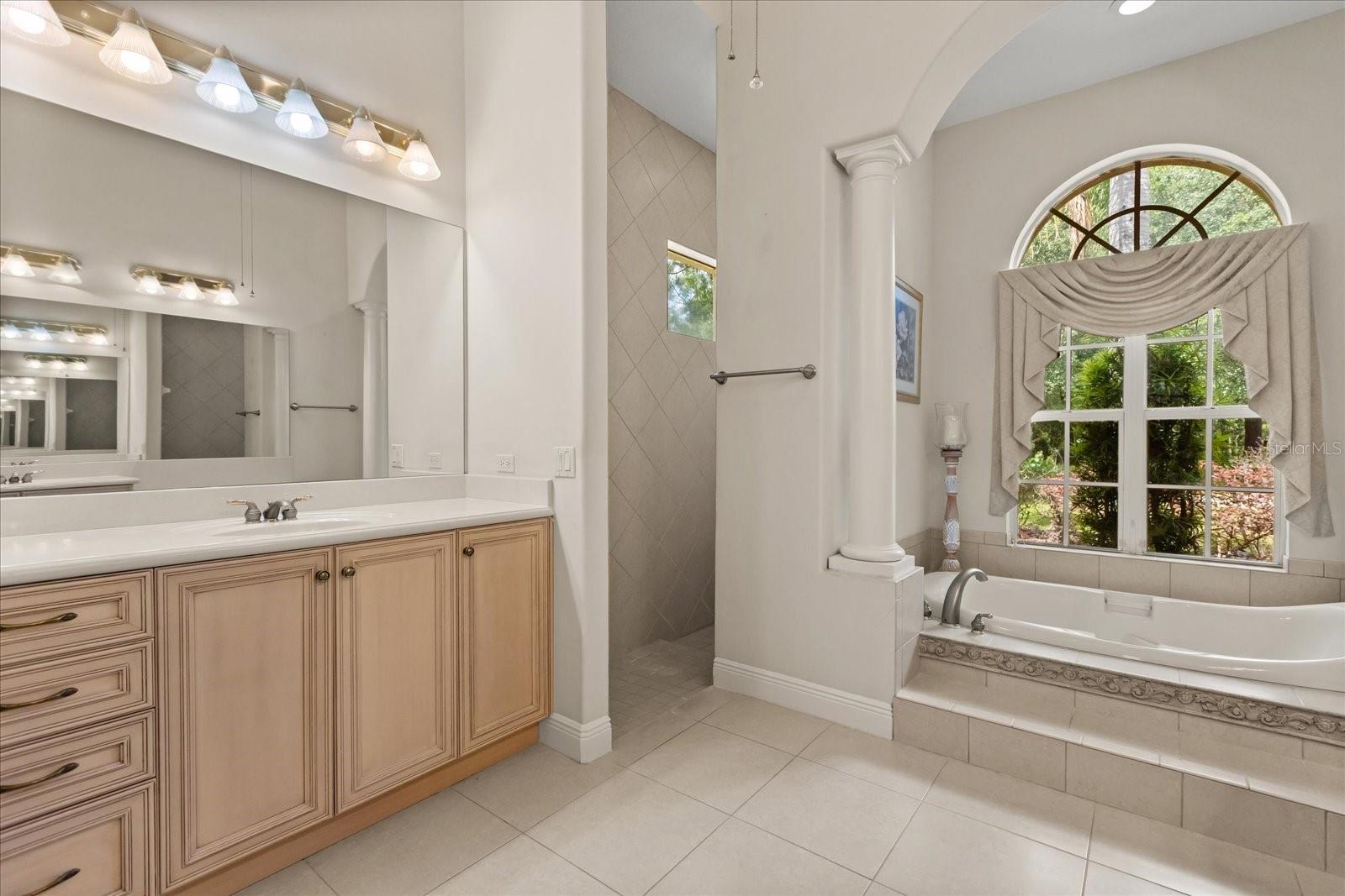 SEMINOLE WOODS 5 AC DEV - Residential