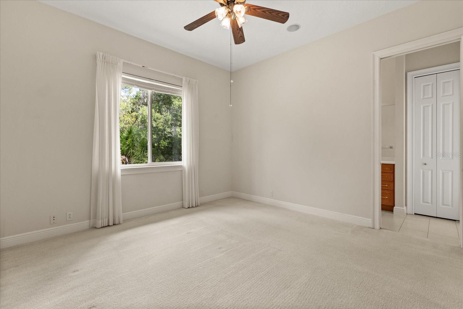 SEMINOLE WOODS 5 AC DEV - Residential