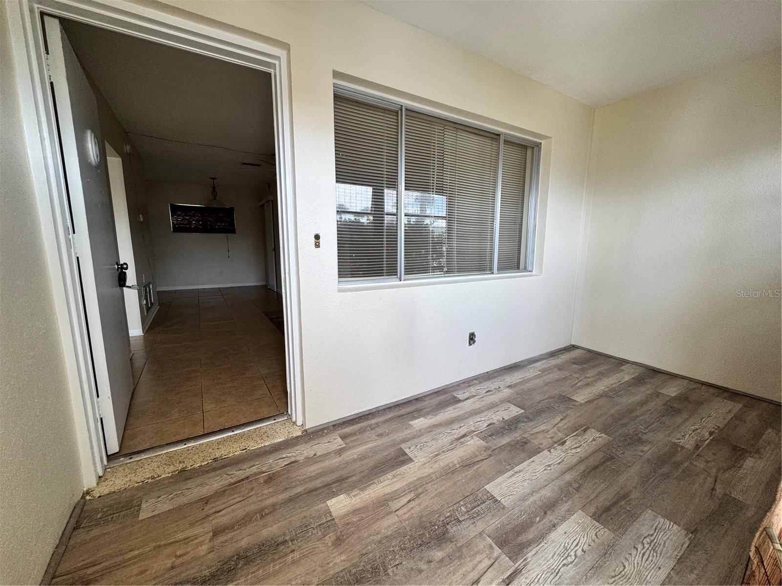 SHANGRI-LA APT PARK - Residential Lease