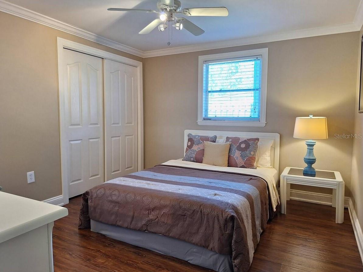 SOUTH VENICE - Residential Lease
