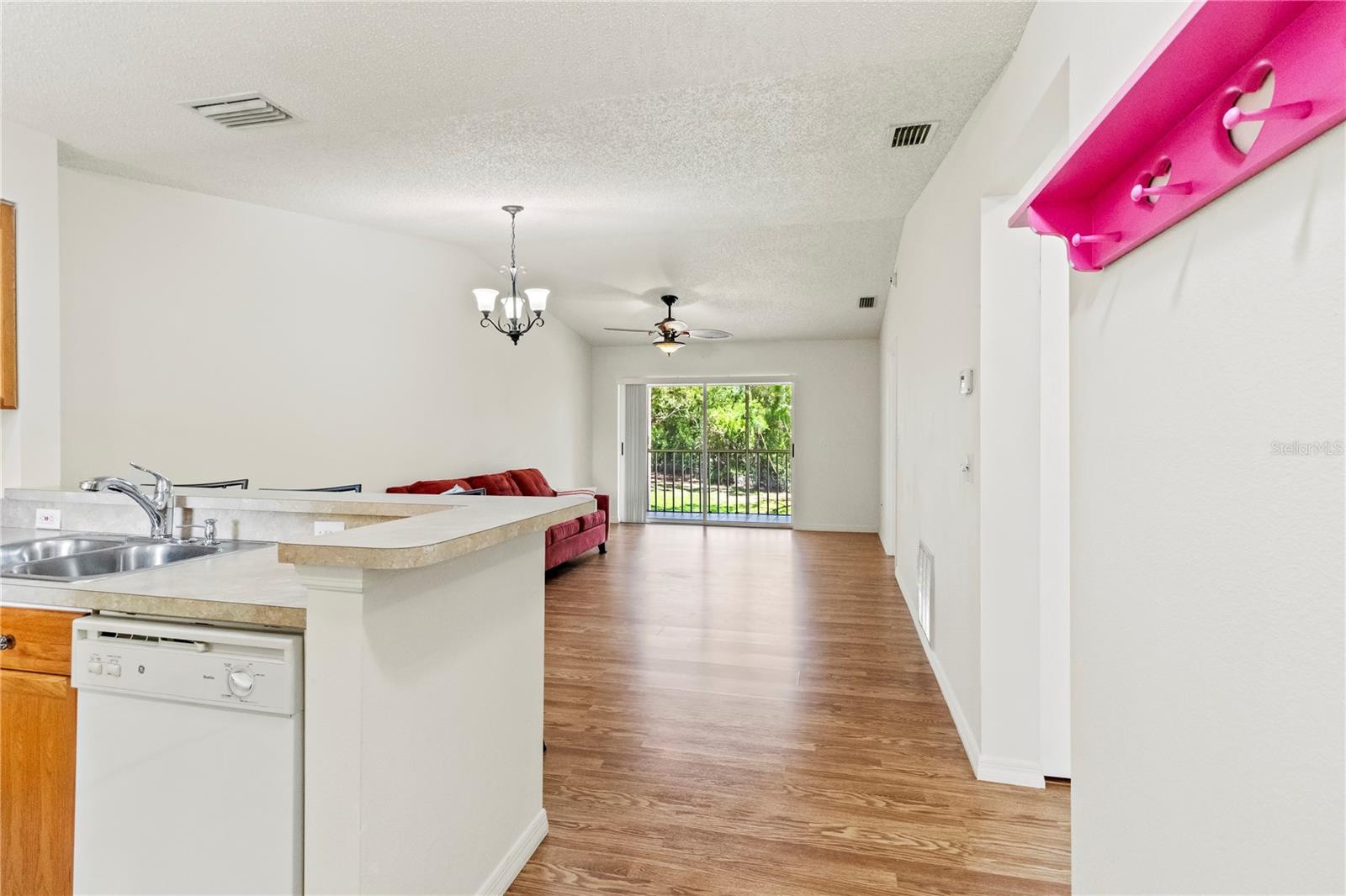 MAGNOLIA PLACE - Residential