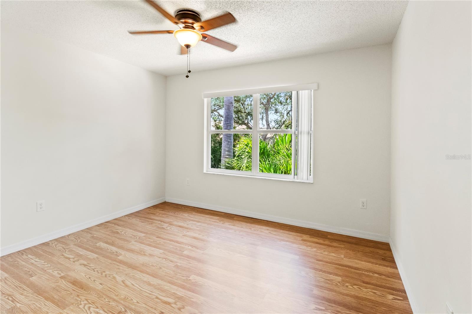 MAGNOLIA PLACE - Residential