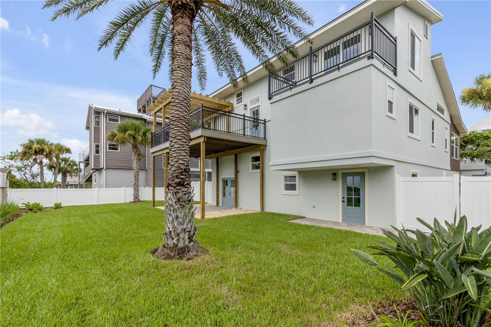 830 EEL AVENUE