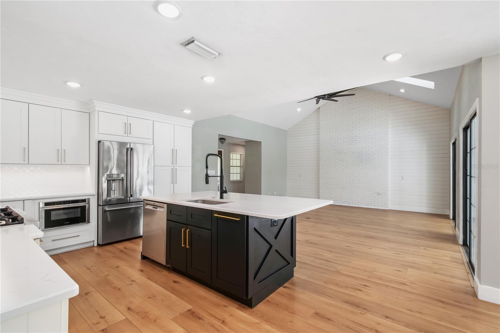 AG NOSUB - Residential