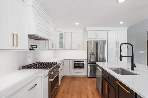 Tiny photo for 8502 SW 20th Court, Ocala, FL 34476 (MLS # OM712133)