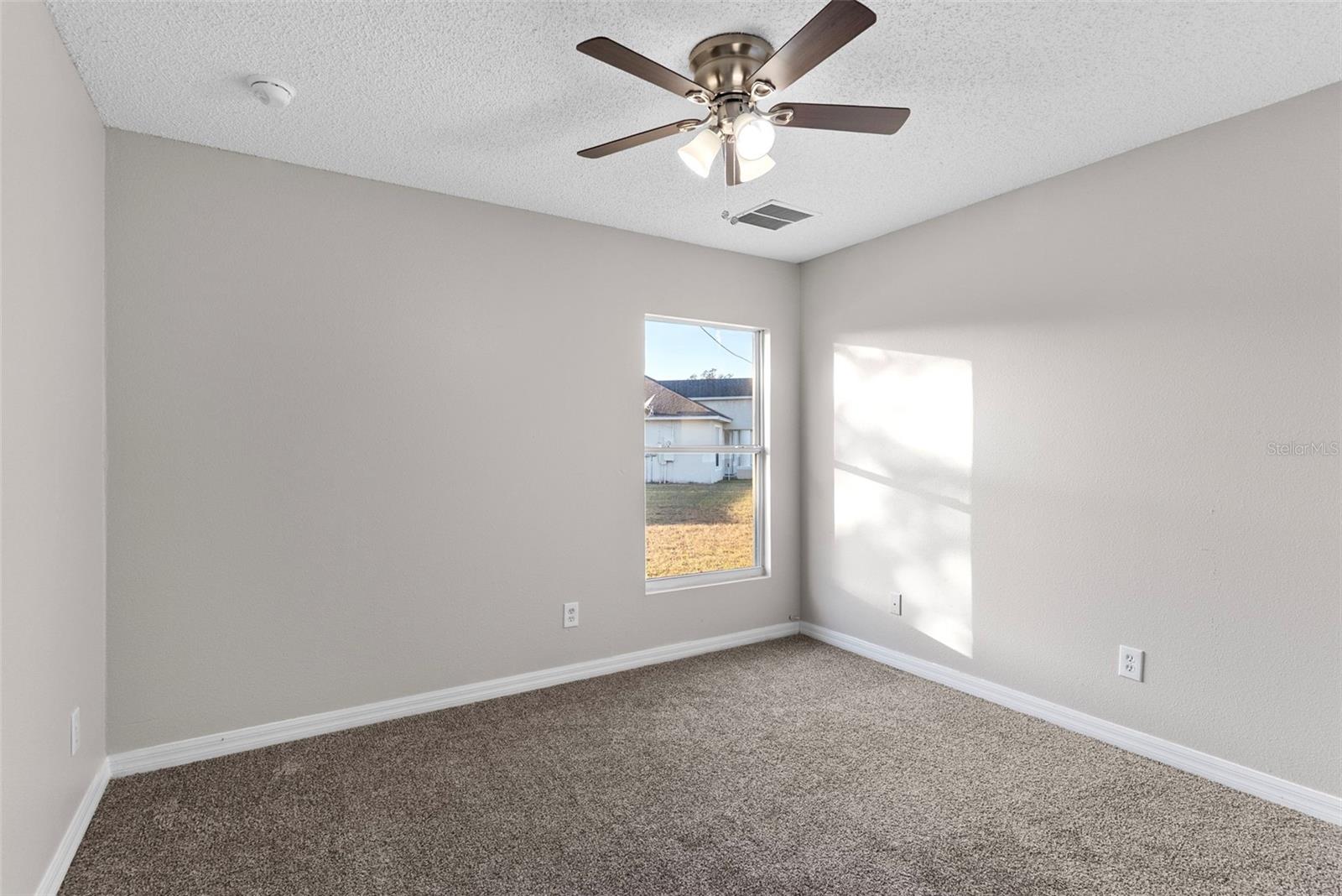 HATCHWOOD ESTATES - Residential