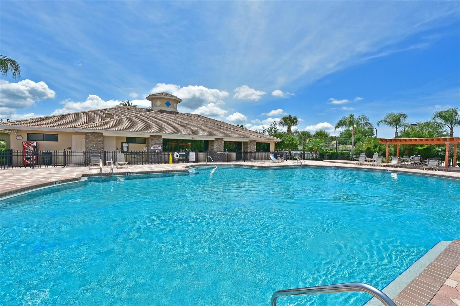 STONE HARBOUR III - Residential