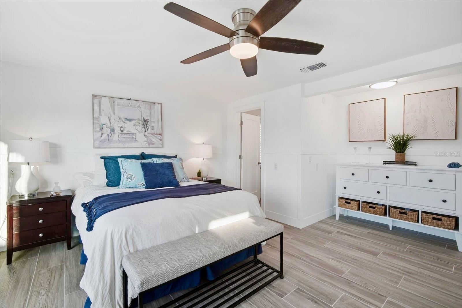 KEY ROYALE 9TH ADD - Residential