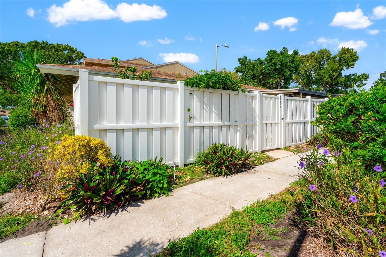 MORGANWOODS GARDEN HMS UN 4 - Residential