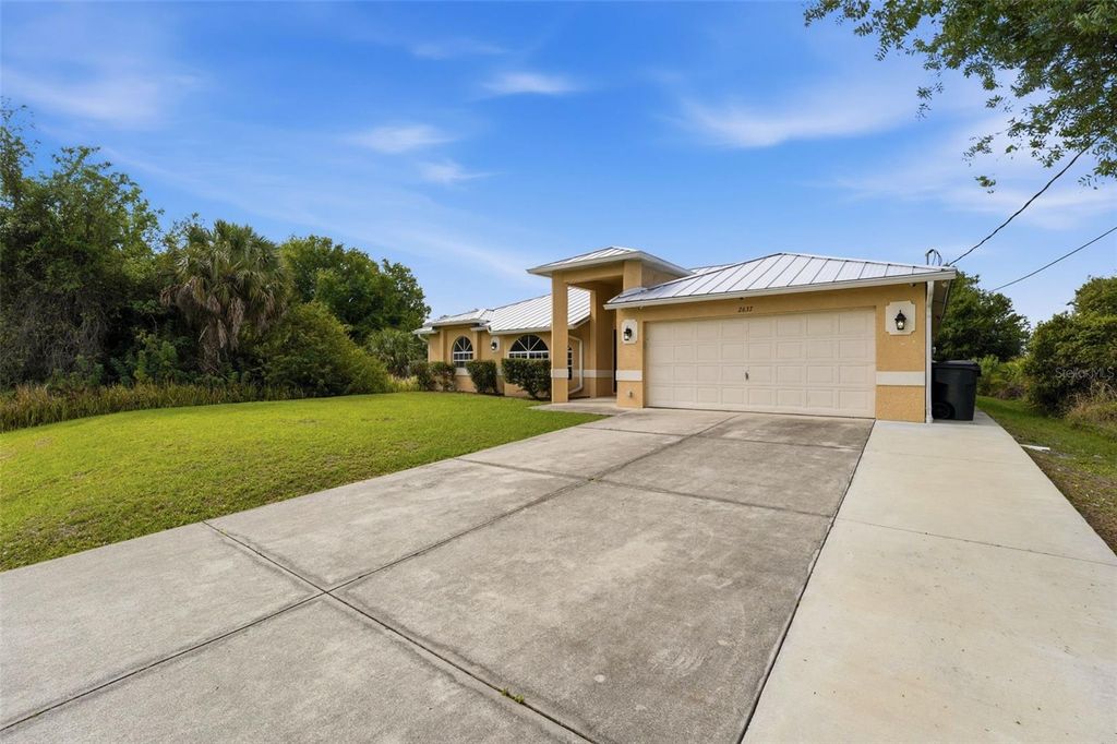 Photo of 2637 Courtland Avenue, North Port, FL 34286 (MLS # N6143751)