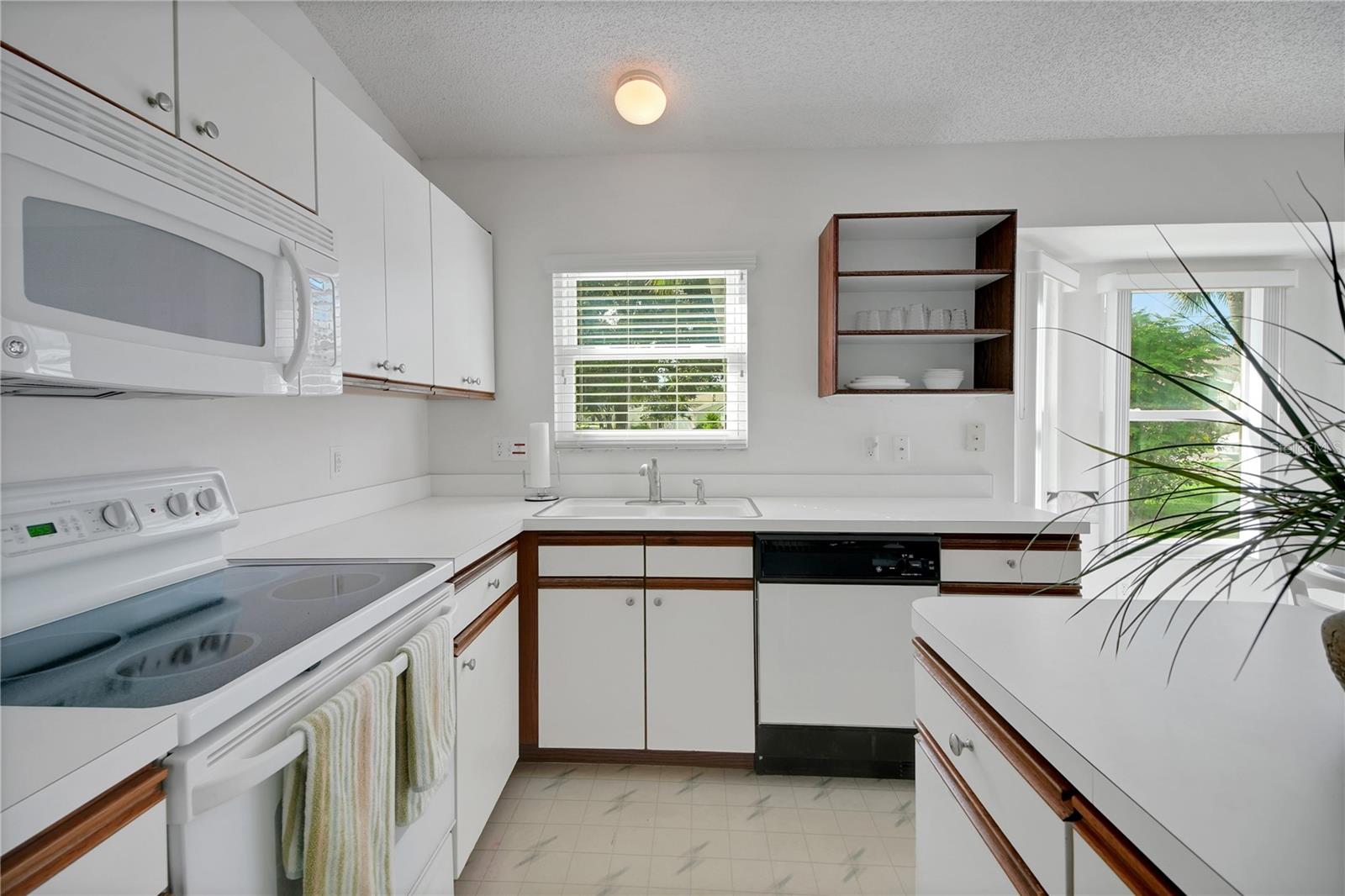 PLANTATION AT LEESBURG - Residential