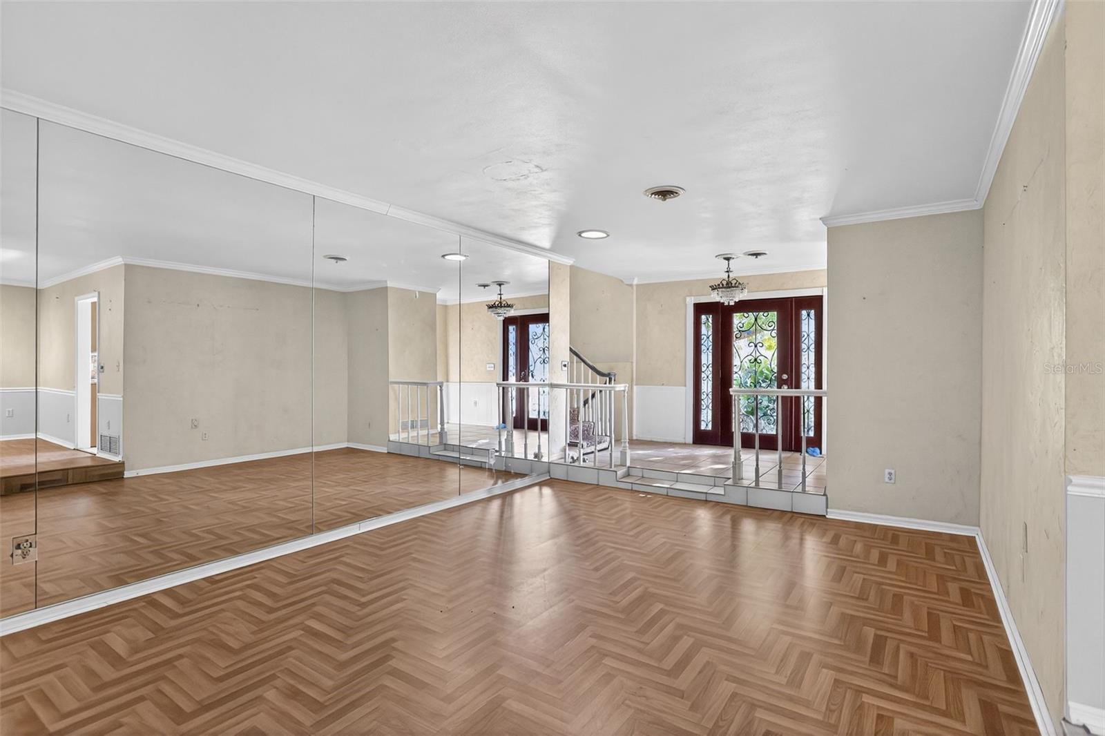 SANLANDO SPGS - Residential