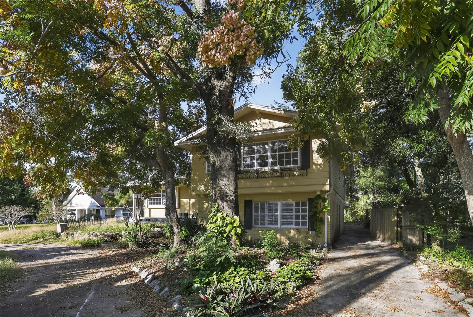 SANLANDO SPGS - Residential