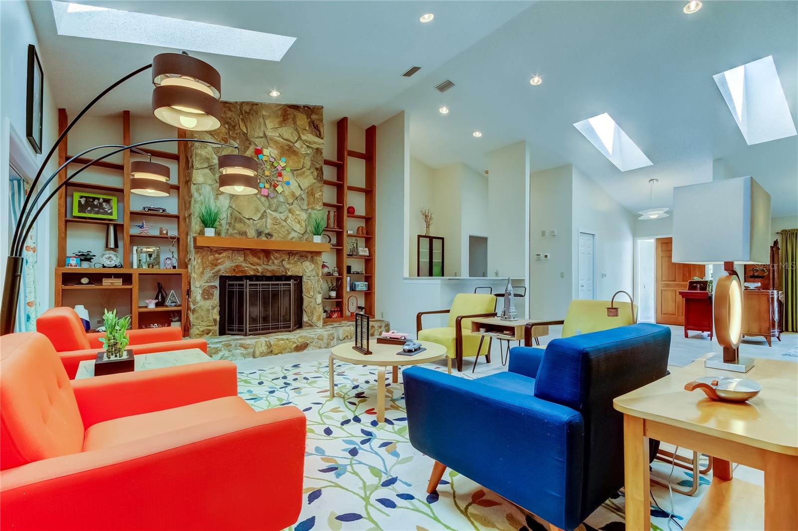 HUNTINGTON TRAILS PH 1 - Residential
