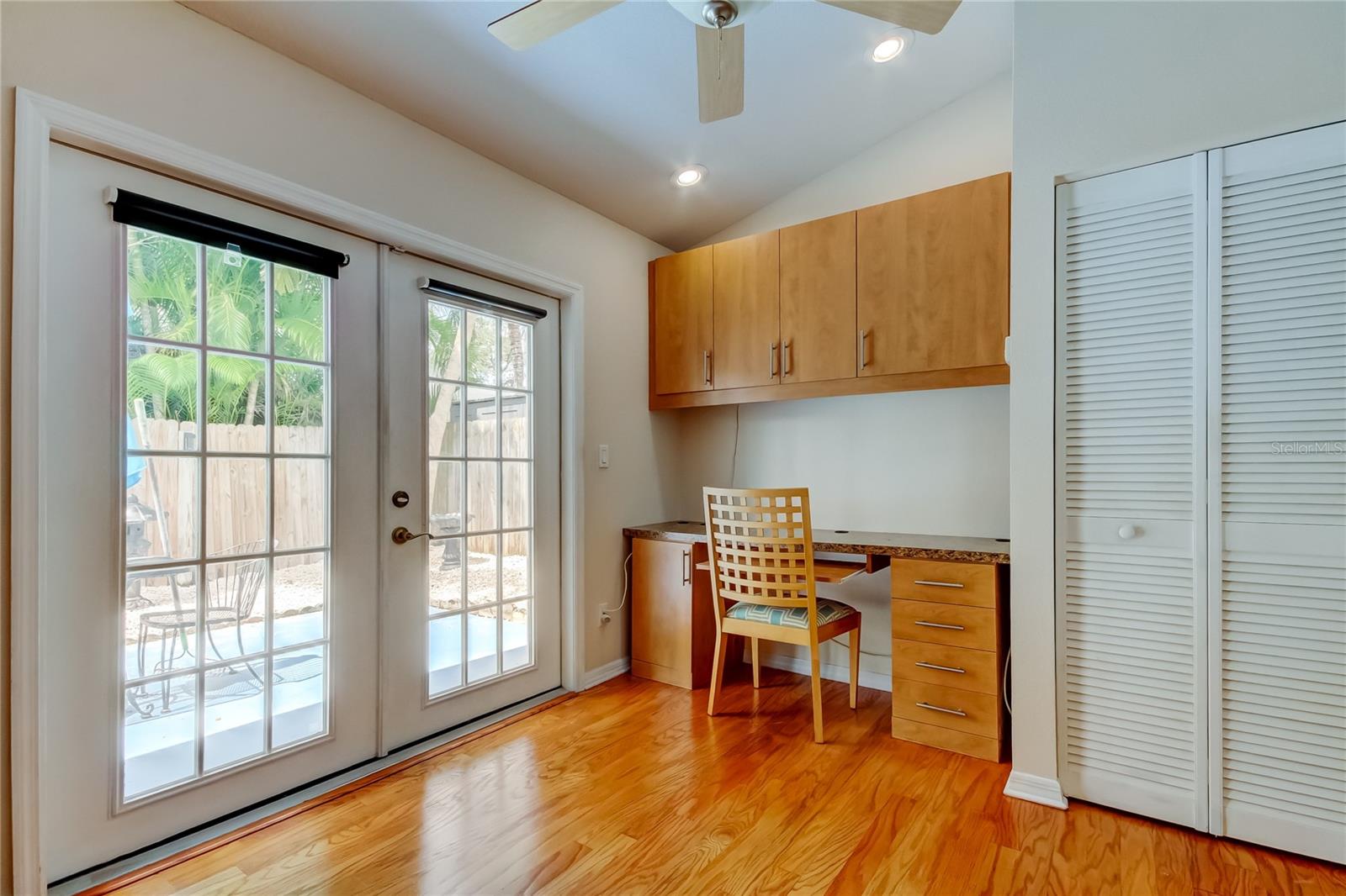HUNTINGTON TRAILS PH 1 - Residential