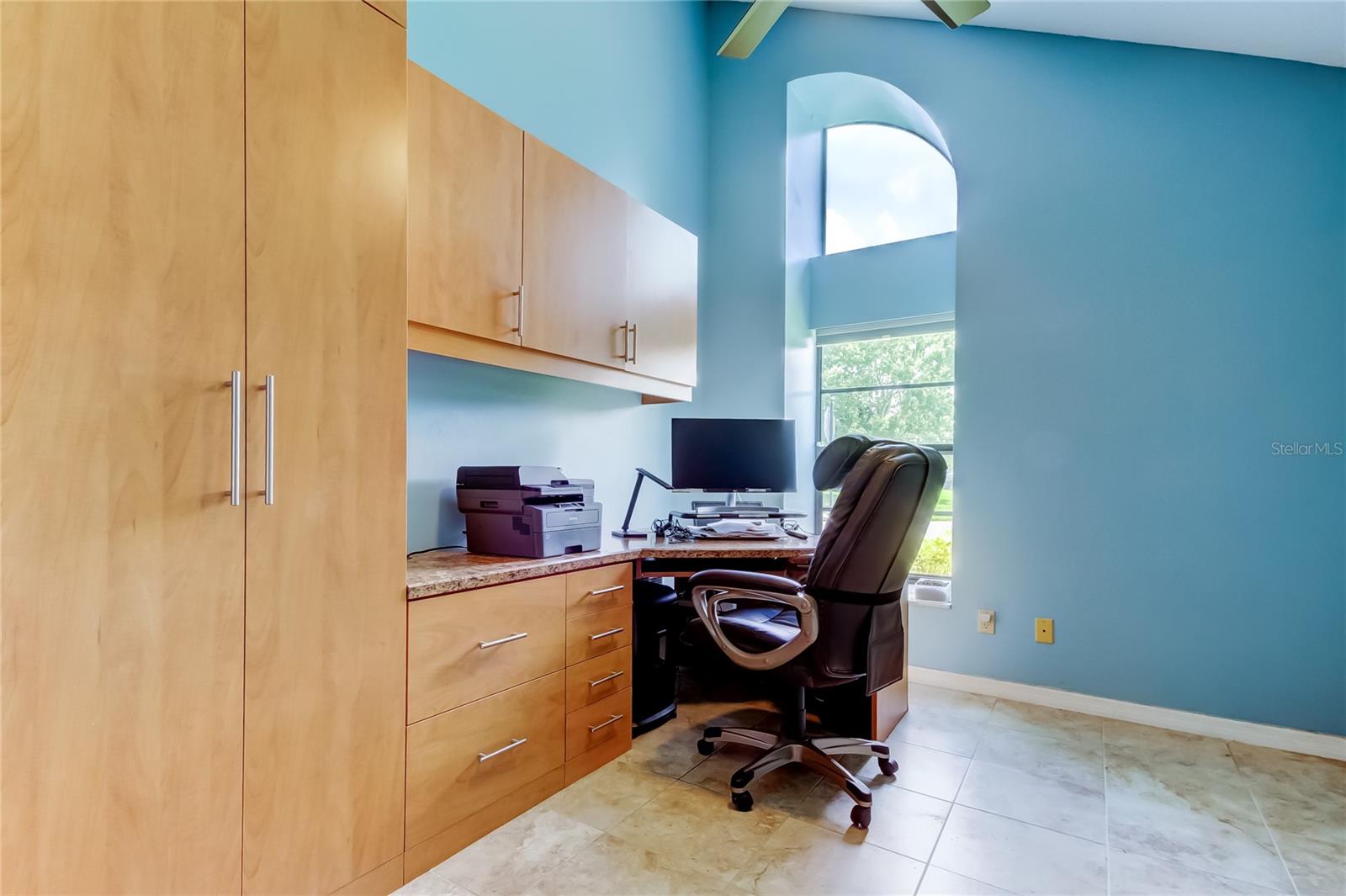 HUNTINGTON TRAILS PH 1 - Residential