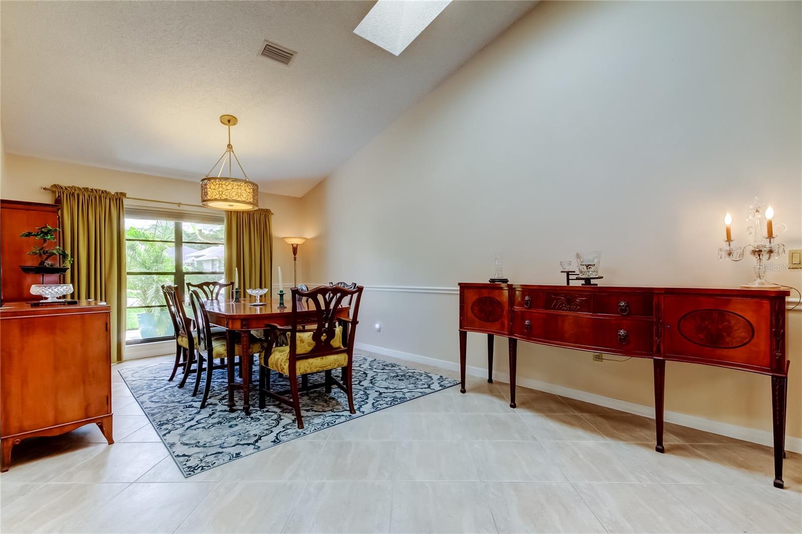 HUNTINGTON TRAILS PH 1 - Residential