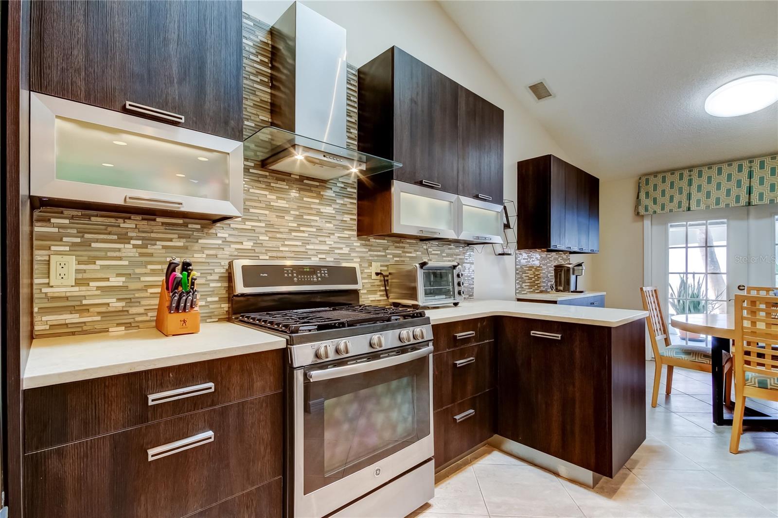 HUNTINGTON TRAILS PH 1 - Residential