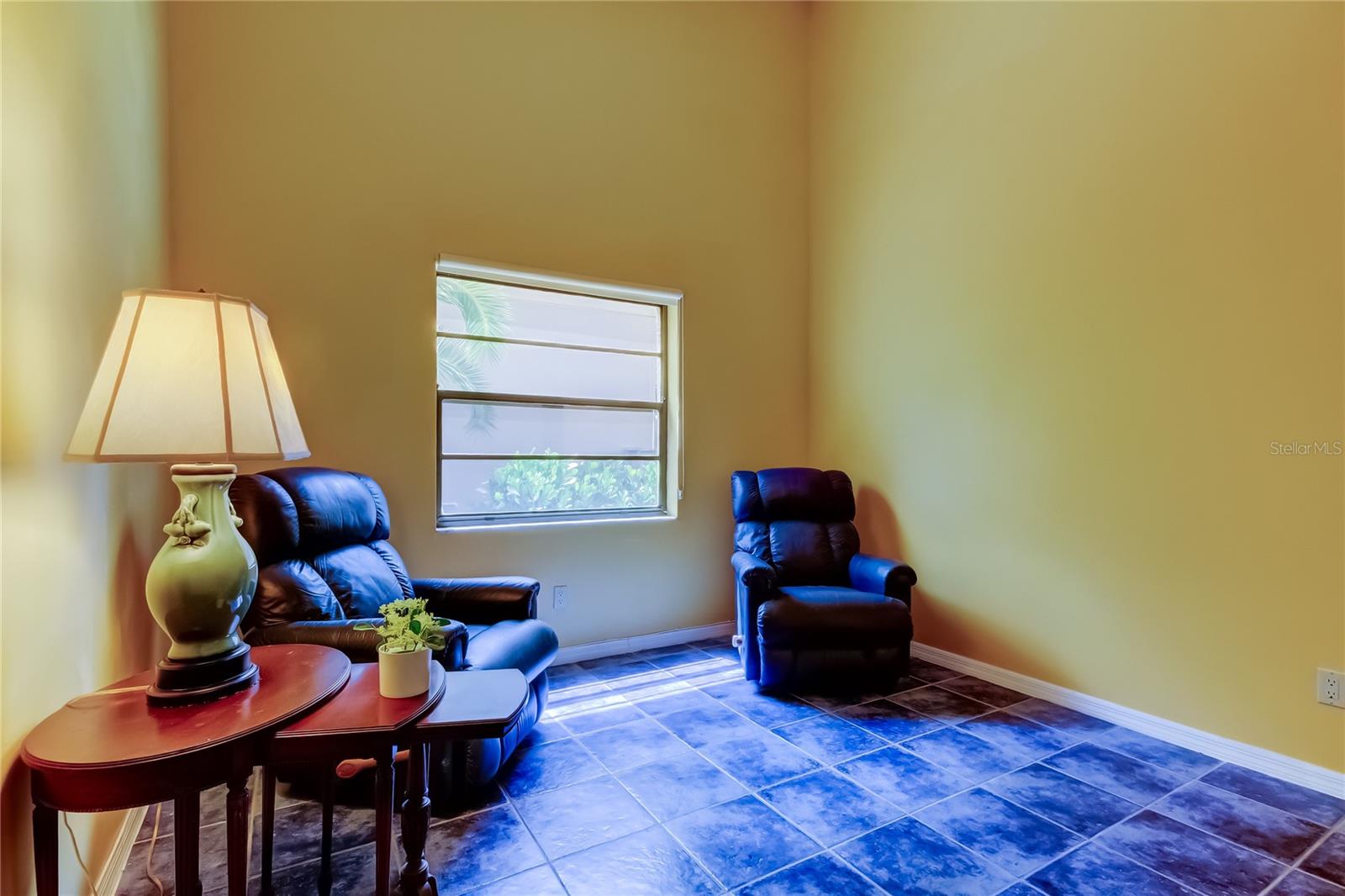 HUNTINGTON TRAILS PH 1 - Residential