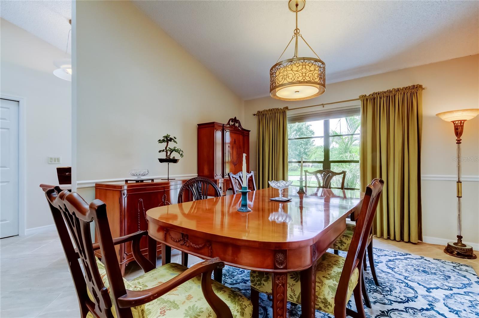 HUNTINGTON TRAILS PH 1 - Residential