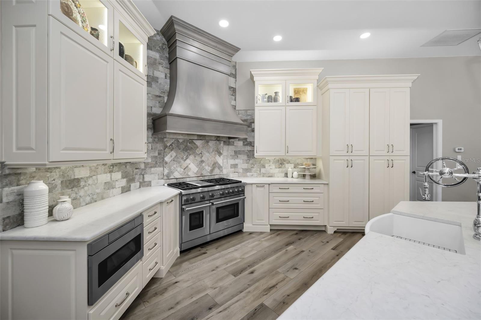 ABERDEEN UNIT ONE - Residential