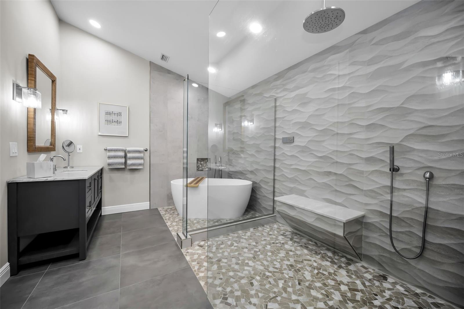 ABERDEEN UNIT ONE - Residential